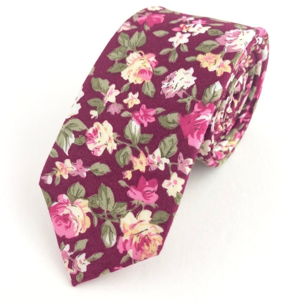 Men's Sangria Bohemian Floral Slim Necktie